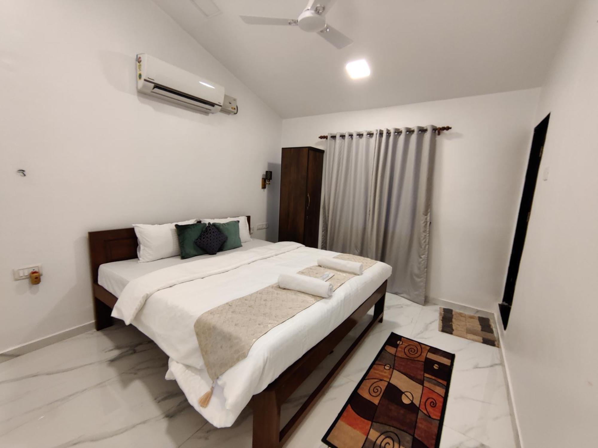 Whitehouse Homestay By Oxystays Hospitality Alībāg Exterior foto