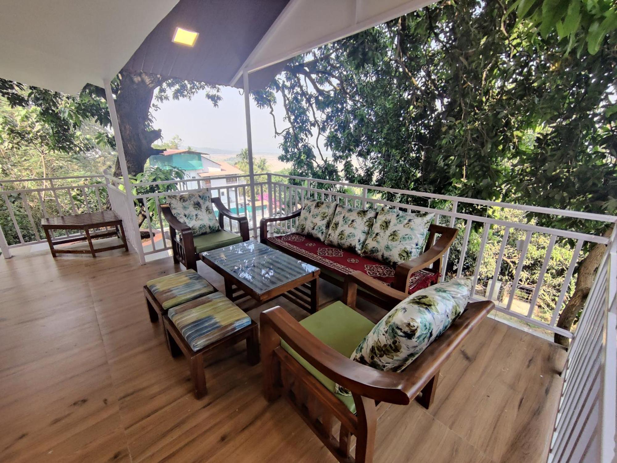 Whitehouse Homestay By Oxystays Hospitality Alībāg Exterior foto
