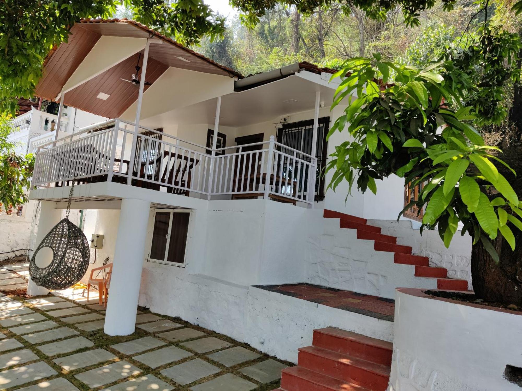 Whitehouse Homestay By Oxystays Hospitality Alībāg Exterior foto