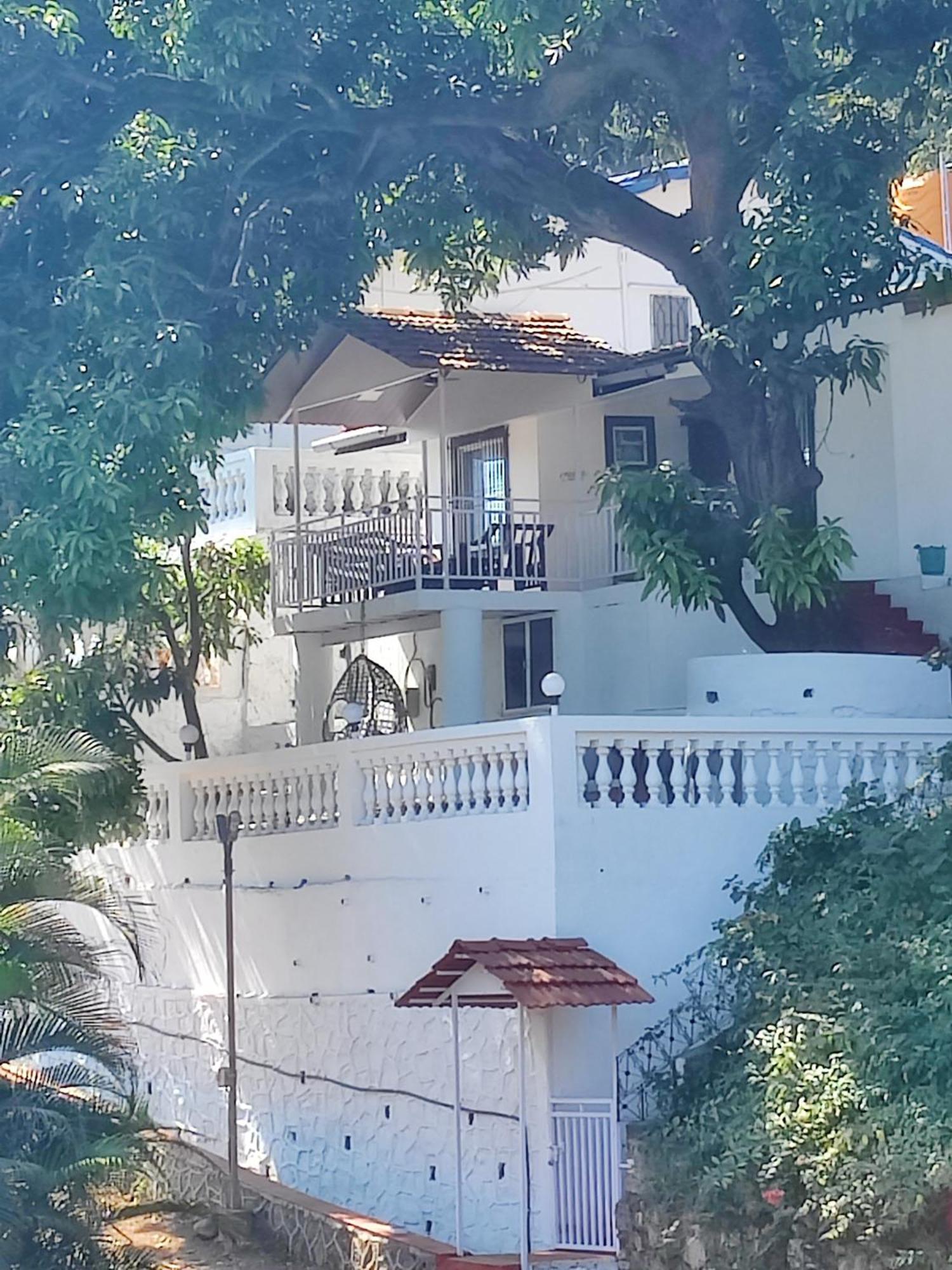 Whitehouse Homestay By Oxystays Hospitality Alībāg Exterior foto